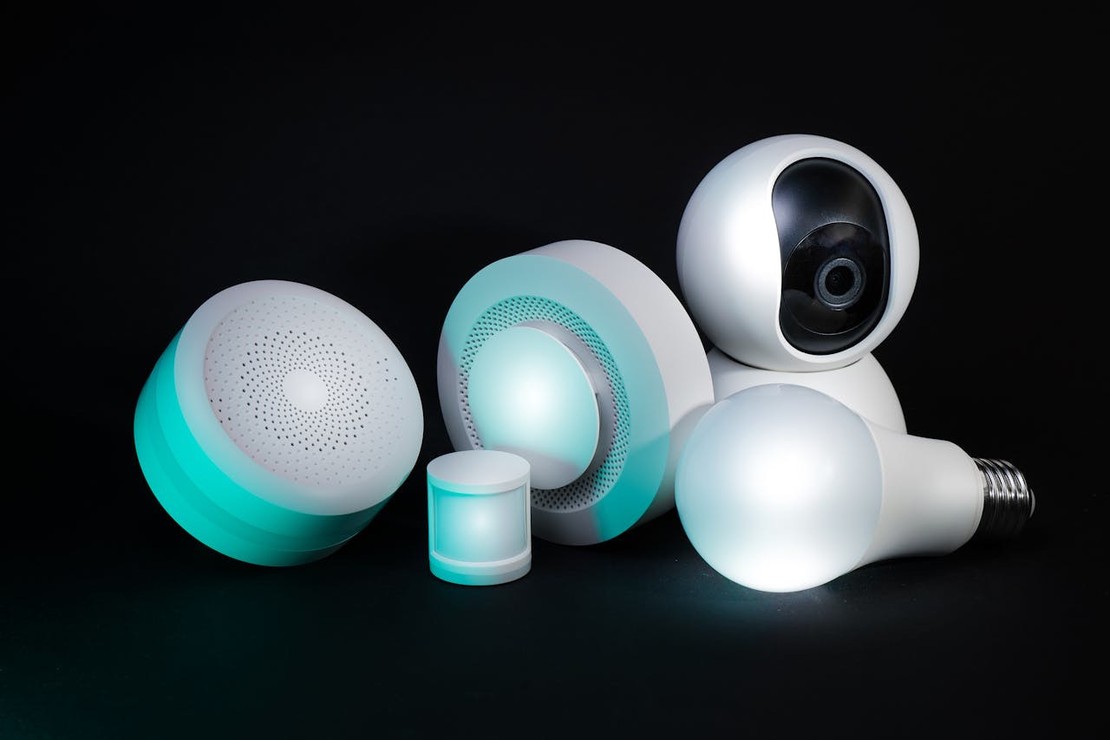 20 Types of Smart Devices and Sensors Explained